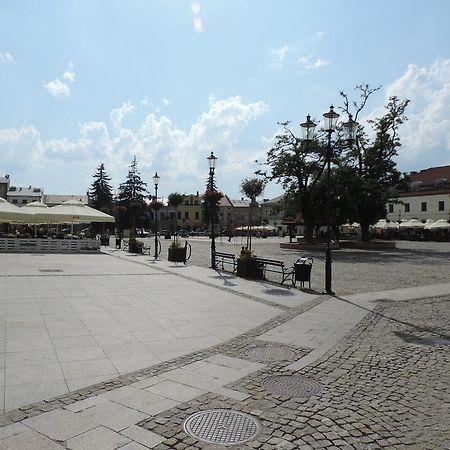 Apartament Green Кросно Екстер'єр фото