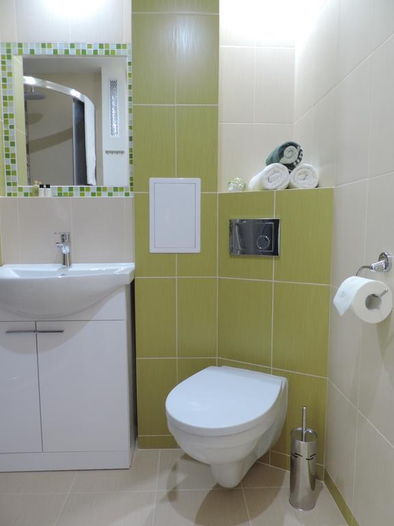 Apartament Green Кросно Екстер'єр фото