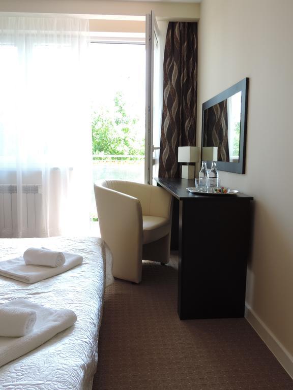 Apartament Green Кросно Екстер'єр фото